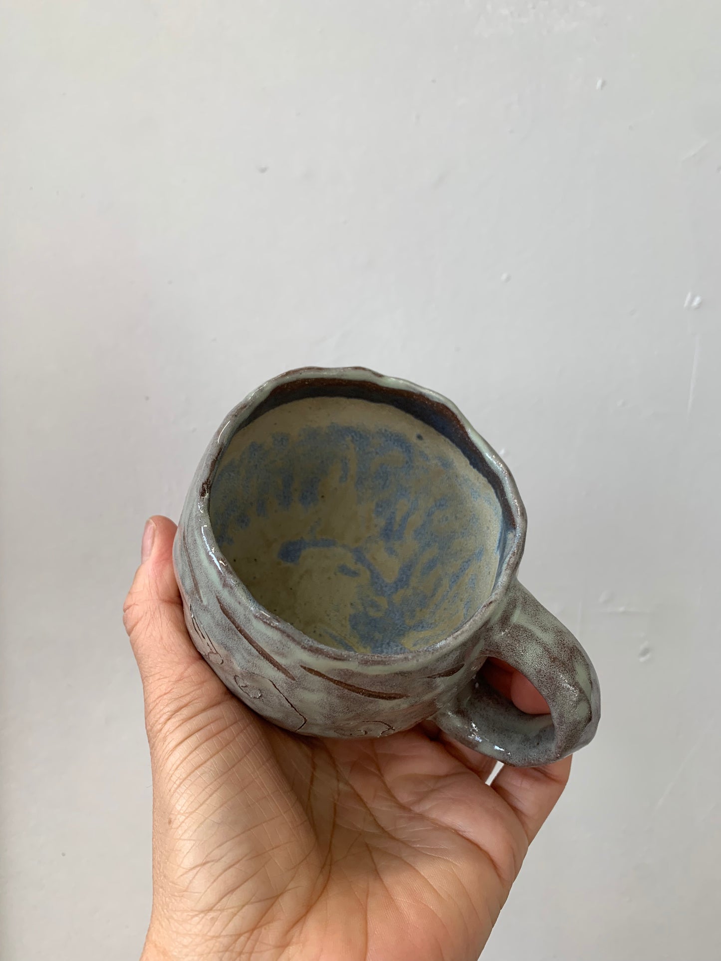 Pigeon Pinched Mug (DEMO)