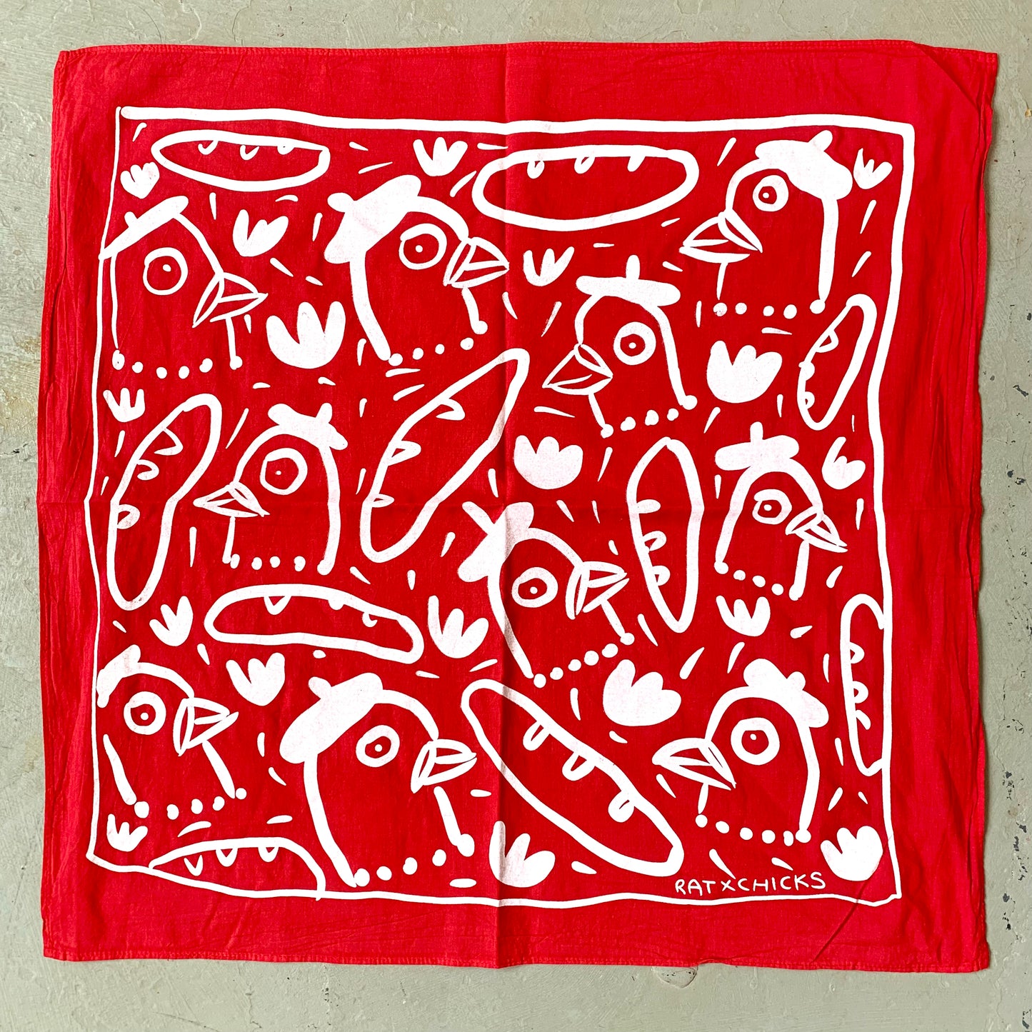 Pigeon Baguette Bandana in Red